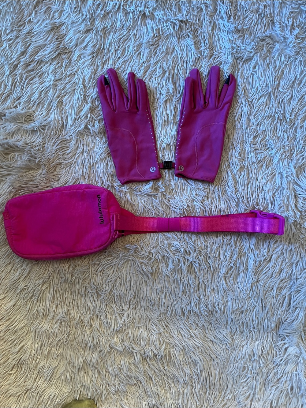 lululemon athletica Hot Pink Gloves and Matching Belt Bag